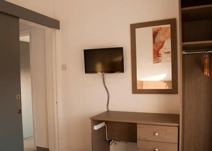 Апартаменты St. George Rent Ларнака