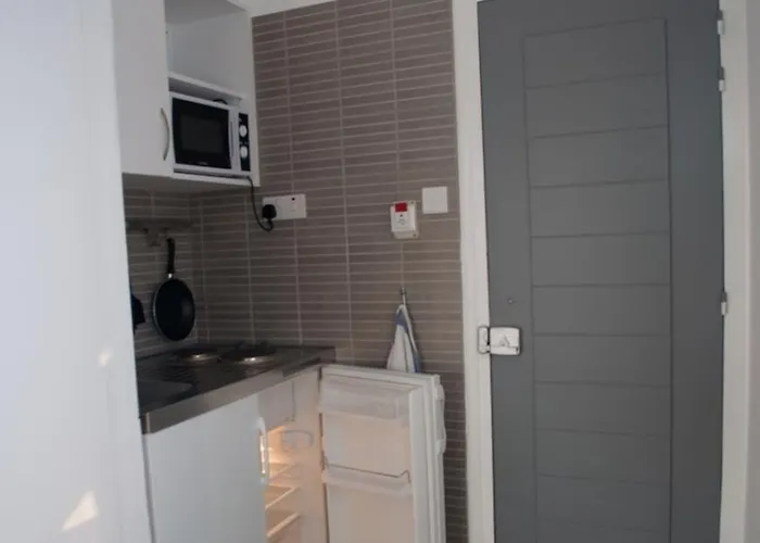 سانت جورج رينت رومز